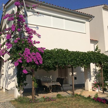 Apartment Emma Медулин Екстер'єр фото